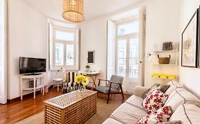 Spacious And Elegant Family Home - Bp1